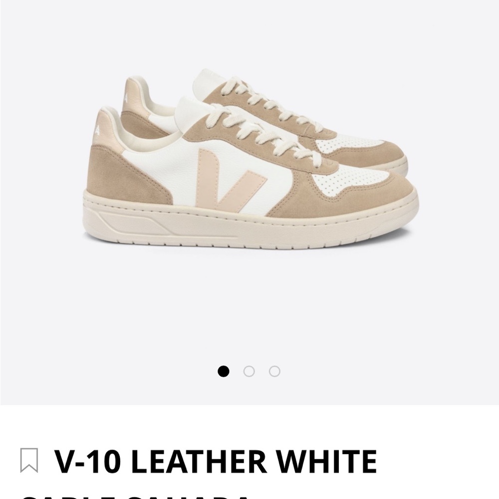 Peachy-pink Veja V-10 Sneakers